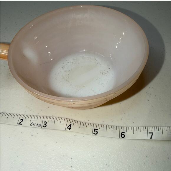 Vintage Fire King Peach Luster Beehive Ovenware Handled Soup Bowl Anchor Hocking - Picture 7 of 8